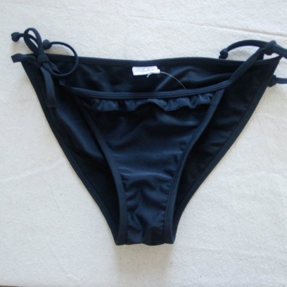 Black Ruffle String Bikini - Picture 2 of 4